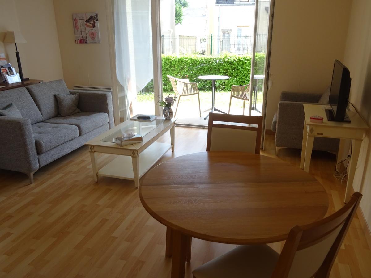 Domitys Le Village Vierzon Exterior photo